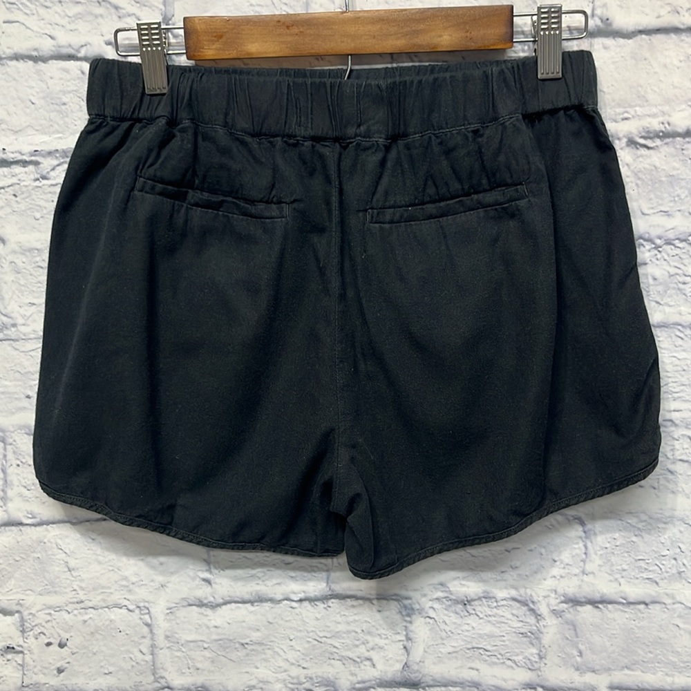 Madewell Black Athletic Shorts Lightweight Performance - Picture 3 of 4